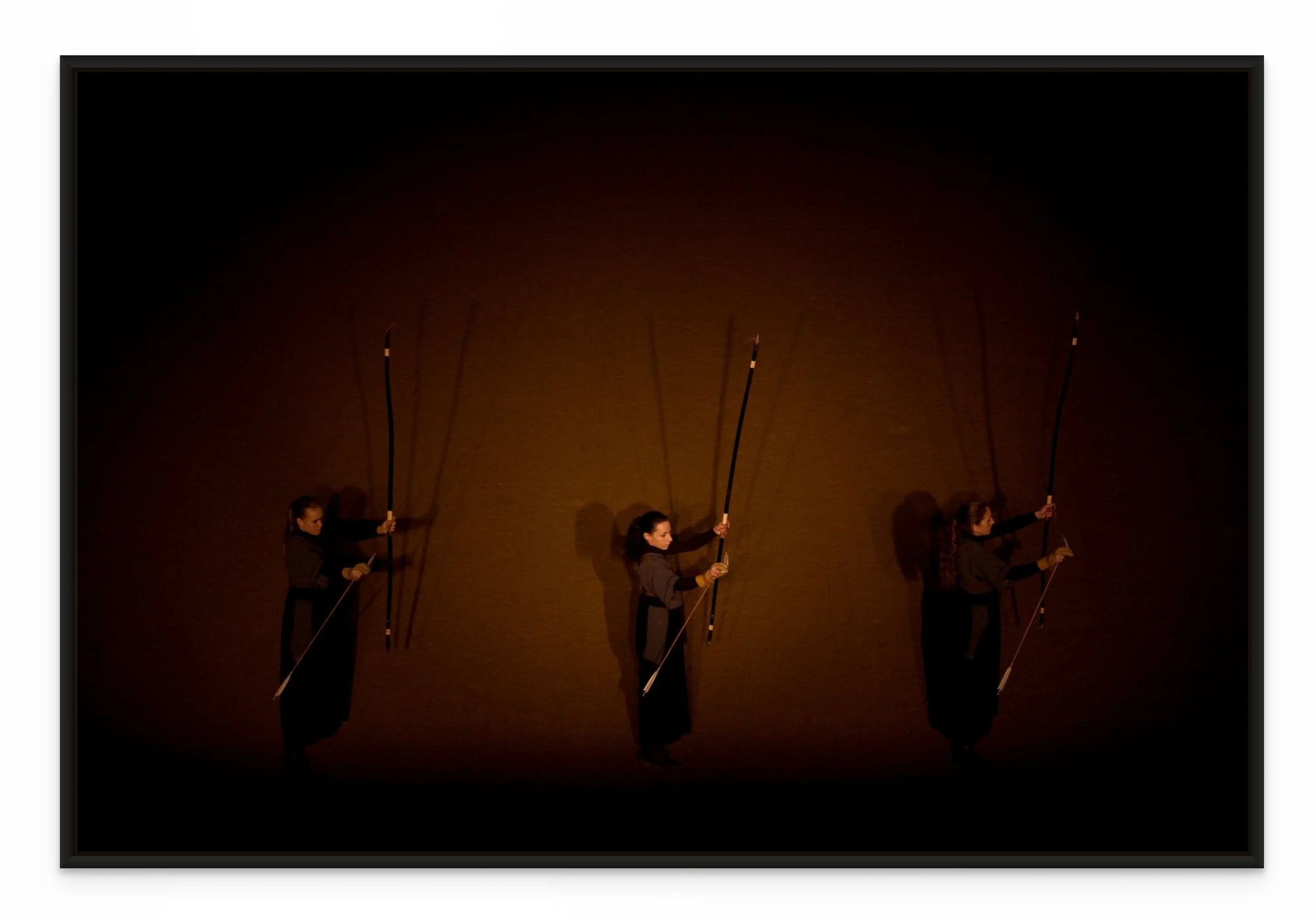 3 ARCHERS II with Black Oak Floating Frame