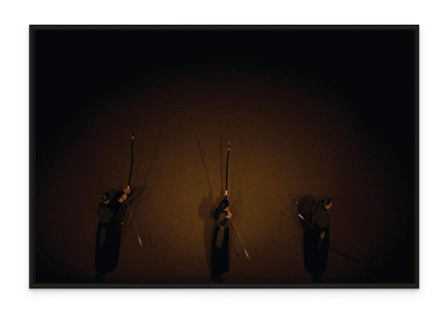 3 ARCHERS III with Black Oak Floating Frame